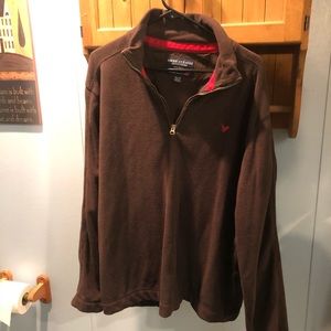 Men’s American Eagle fleece pullover